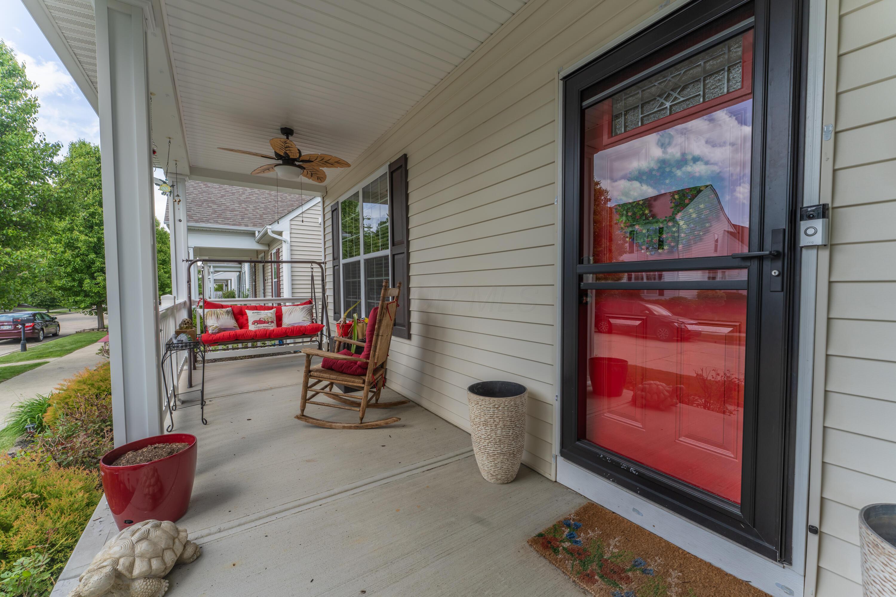 5712 Stearns Road Dublin, OH 43016 - Photo 5 of 42 5712Streams-2117-HDR