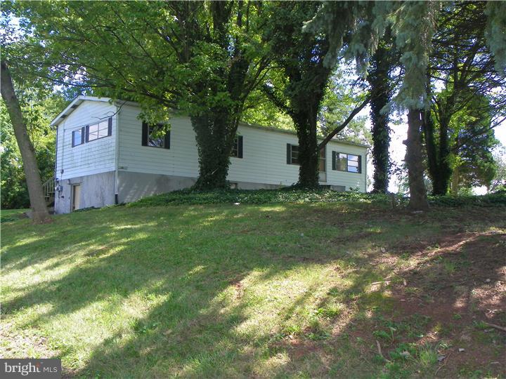 461 Sanatoga Road Pottstown, PA 19465 - Photo 7 of 8 Exterior Front