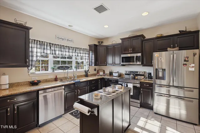 $689,900 | 168 Warrior Falls Drive, Kingsport, TN 37664