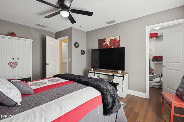 $689,900 | 168 Warrior Falls Drive, Kingsport, TN 37664