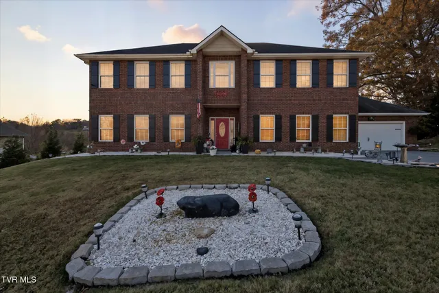 $689,900 | 168 Warrior Falls Drive, Kingsport, TN 37664