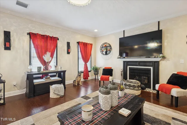 $689,900 | 168 Warrior Falls Drive, Kingsport, TN 37664