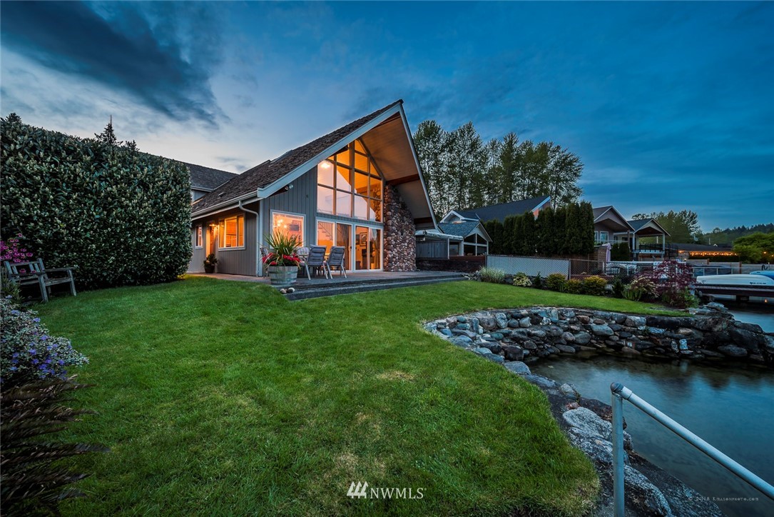 2113 Vernon Road Lake Stevens, WA 98258 - Photo 2 of 25