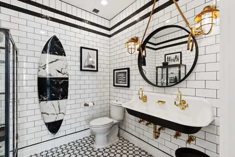 $3,000,000 | 801 East Beach Drive, Unit TW2606, Galveston, TX 77550