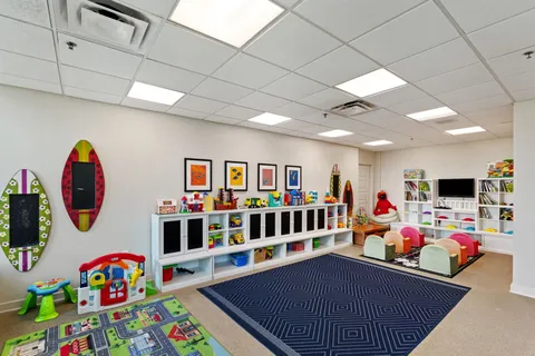 $3,000,000 | 801 East Beach Drive, Unit TW2606, Galveston, TX 77550