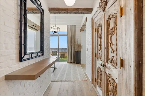 $3,000,000 | 801 East Beach Drive, Unit TW2606, Galveston, TX 77550