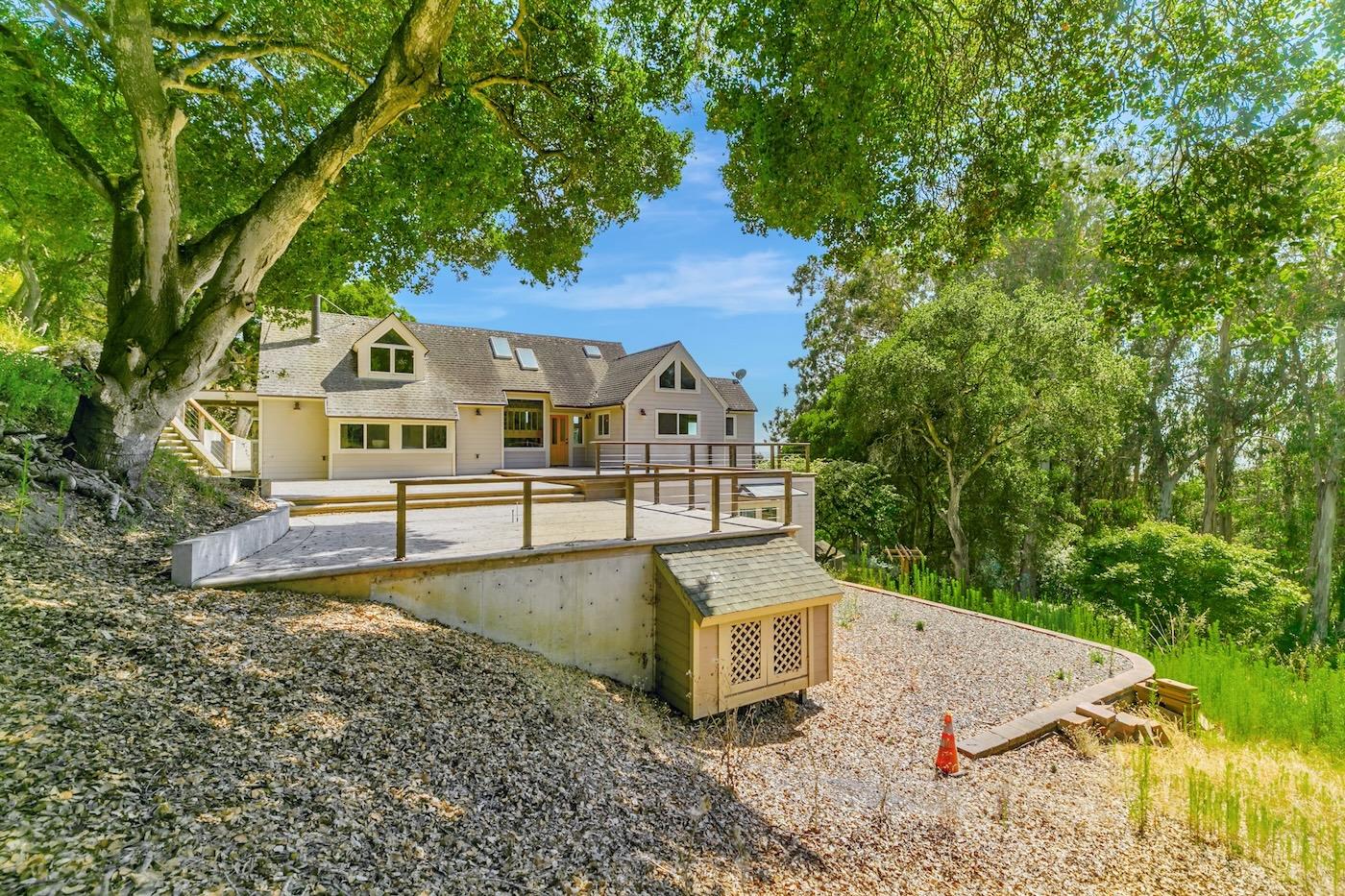 411 Hecker Pass Road Watsonville, CA 95076 - Photo 70 of 76