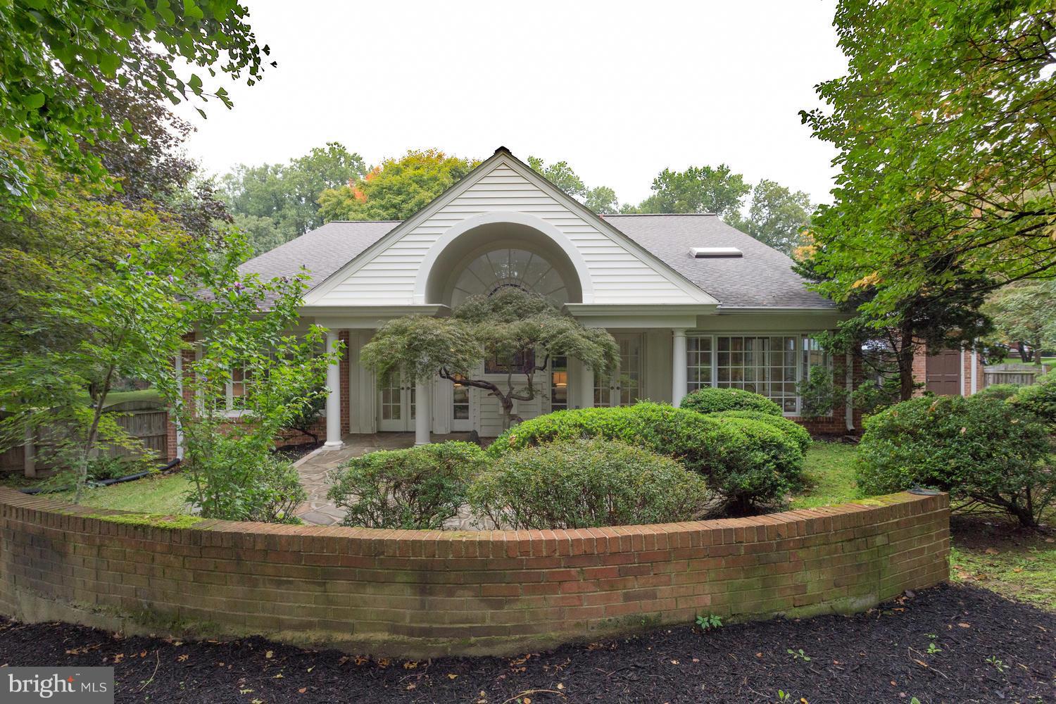 9705 Spring Ridge Lane Vienna, VA 22182 - Photo 22 of 24 Exterior (Rear)