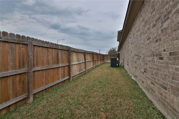 $2,600 | 3110 Claremont Drive, College Station, TX 77845