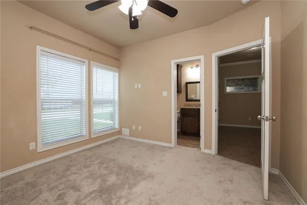 $2,600 | 3110 Claremont Drive, College Station, TX 77845