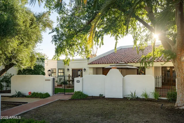 $6,500 | 1025 East Morten Avenue, Phoenix, AZ 85020