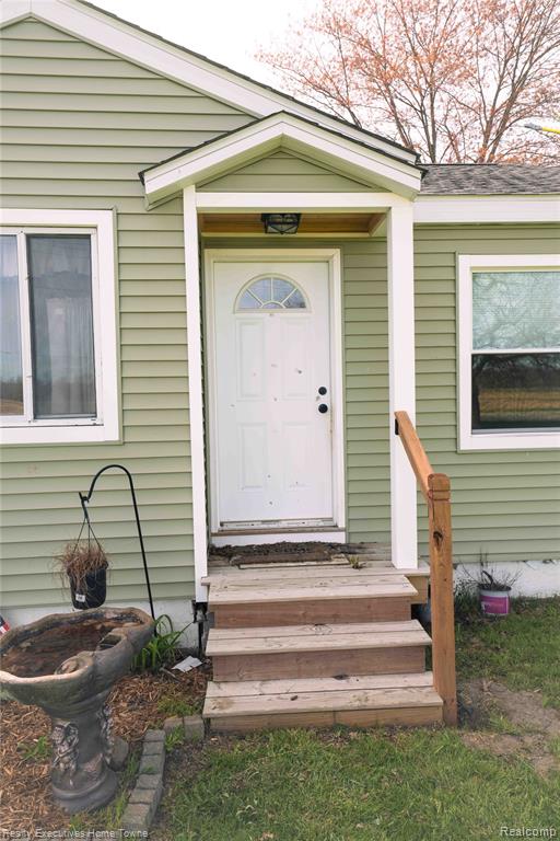 5017 North Road North Street, MI 48049 - Photo 3 of 27