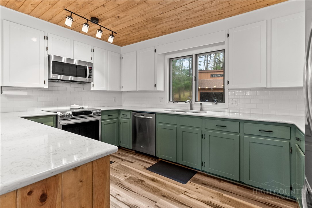 971 Ridge Road Glade Valley, NC 28627 - Photo 21 of 44