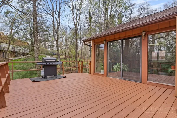 $665,000 | 971 Ridge Road, Glade Valley, NC 28627