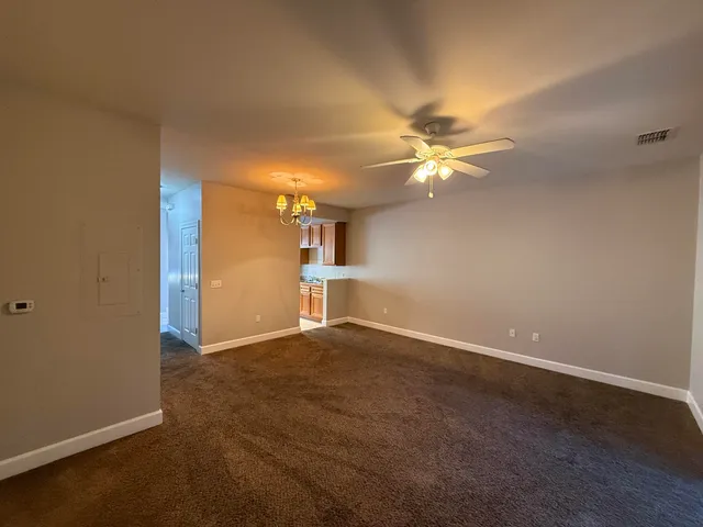 $1,450 | 15284 331 Business, Unit 14C, Freeport, FL 32439