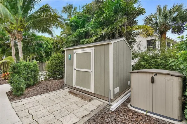 $699,000 | 1642 Thumb Point Drive, Fort Pierce, FL 34949