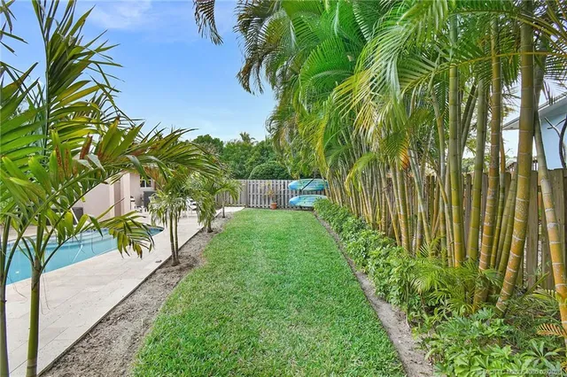 $699,000 | 1642 Thumb Point Drive, Fort Pierce, FL 34949