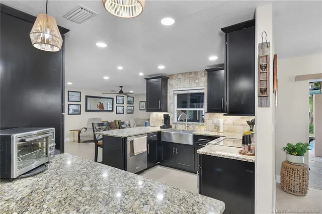 $699,000 | 1642 Thumb Point Drive, Fort Pierce, FL 34949