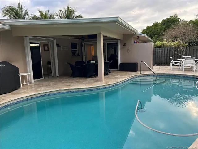 $699,000 | 1642 Thumb Point Drive, Fort Pierce, FL 34949