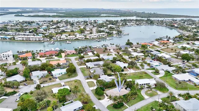 $699,000 | 1642 Thumb Point Drive, Fort Pierce, FL 34949