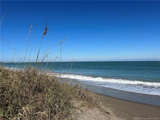 $699,000 | 1642 Thumb Point Drive, Fort Pierce, FL 34949