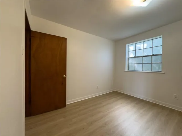 $1,200 | 536 Oaklawn Drive, Metairie, LA 70005