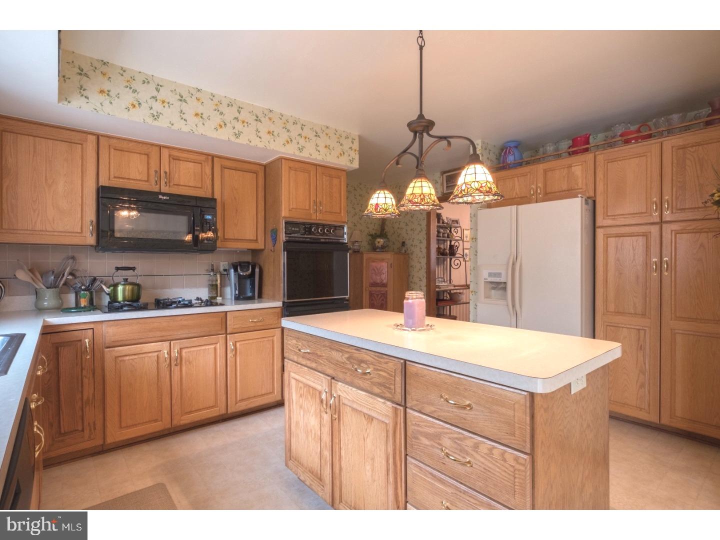 8 Morning Light Road Glenmoore, PA 19343 - Photo 11 of 25 Kitchen