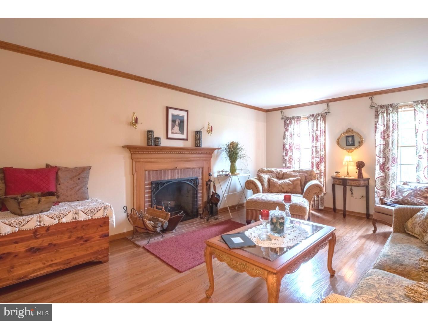 8 Morning Light Road Glenmoore, PA 19343 - Photo 6 of 25 Gallery Image 6