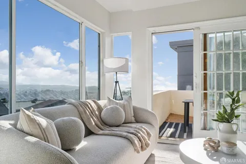 $1,995,000 | 221 Cresta Vista Drive, San Francisco, CA 94127