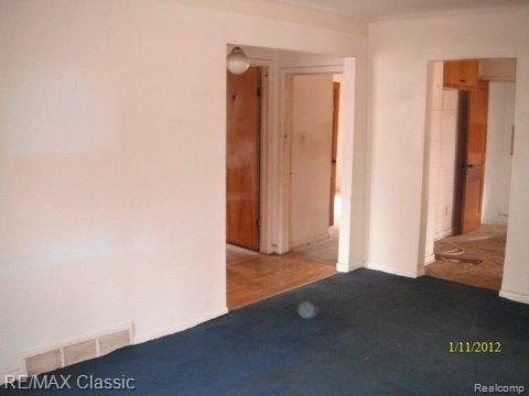 20932 Inkster Road Southfield, MI 48033 - Photo 7 of 14 Inkster Rd 20932 01-11-12 JD (36