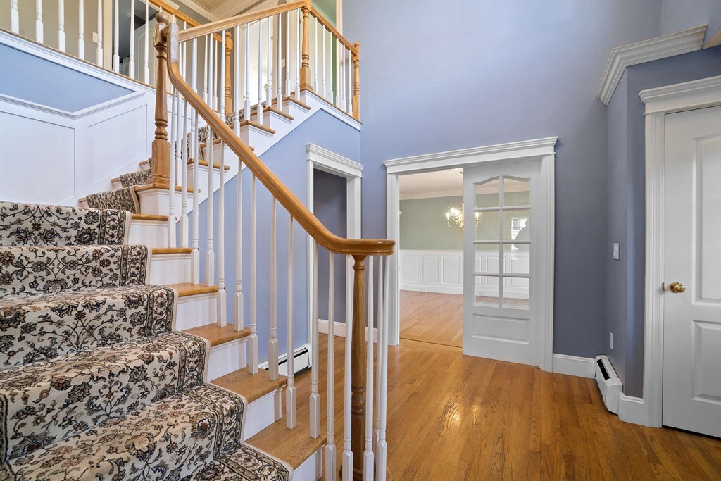 132 Hillcrest Road Marshfield, MA 02050 - Photo 4 of 30 Gallery Image 4