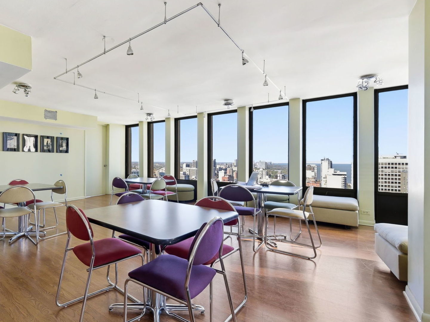 100 East Walton Place, Unit 10C Chicago, IL 60611 - Photo 19 of 21