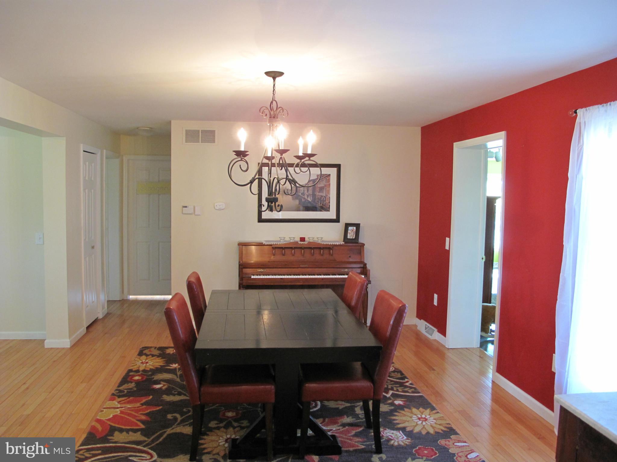 7816 Dover Neck Road Easton, MD 21601 - Photo 10 of 27 Dining Room