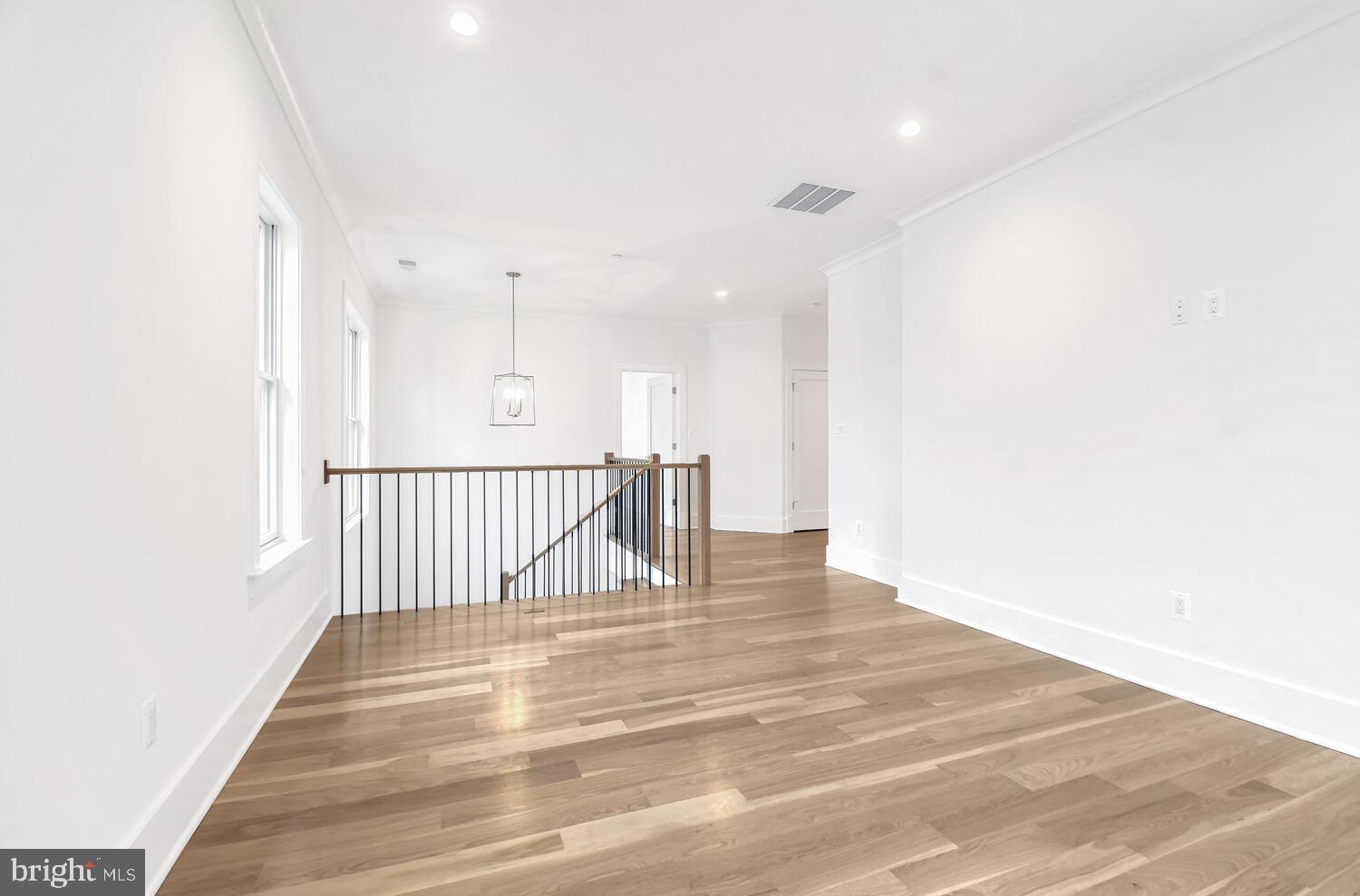 5909 Aberdeen Road Bethesda, MD 20817 - Photo 18 of 44 a view of an empty room