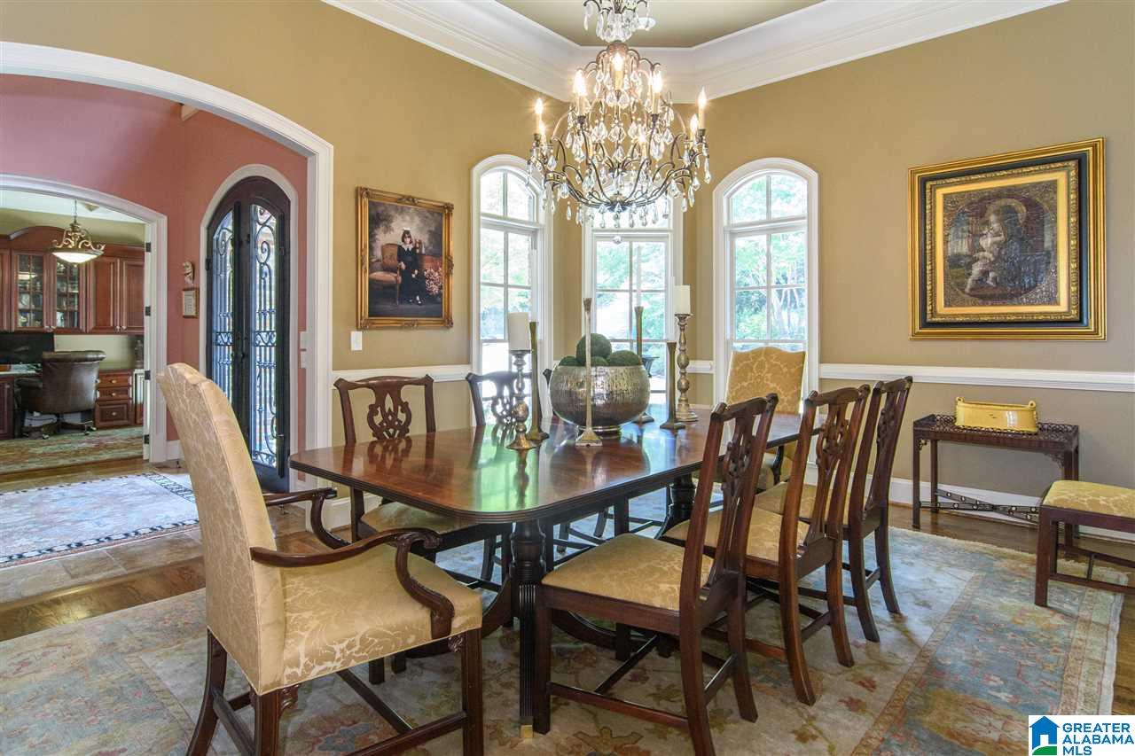 1724 Shades Crest Road Birmingham, AL 35216 - Photo 8 of 50