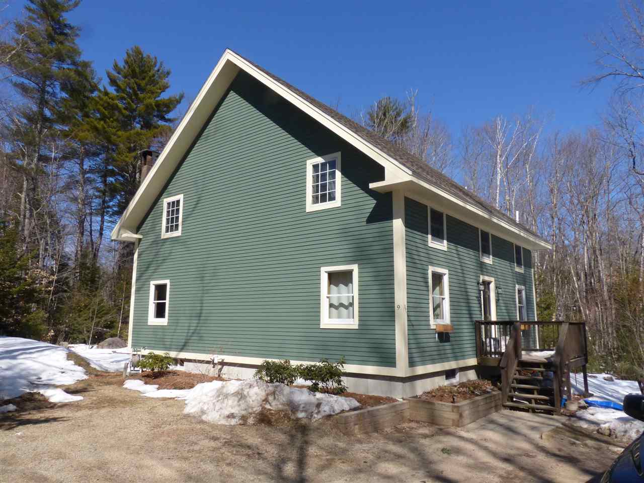 9 Stage Road Moultonborough, NH 03254 - Photo 3 of 32