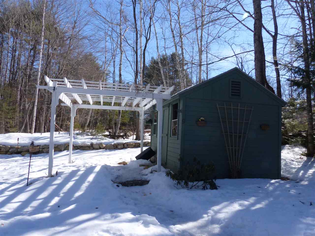 9 Stage Road Moultonborough, NH 03254 - Photo 4 of 32