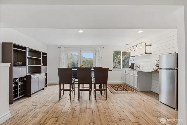 $1,430,000 | 2008 Broadview North, Wenatchee, WA 98801