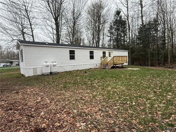 $159,900 | 211 Germandale Drive, Granby, NY 13069