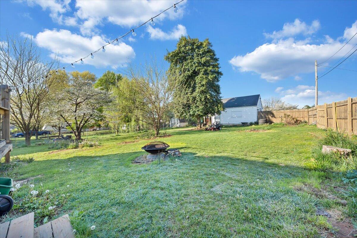 4432 Hazelridge Road Northwest Roanoke, VA 24012 - Photo 16 of 28 16-MIB06567