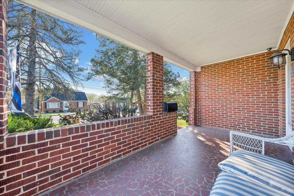 4432 Hazelridge Road Northwest Roanoke, VA 24012 - Photo 25 of 28 25-MIB06594