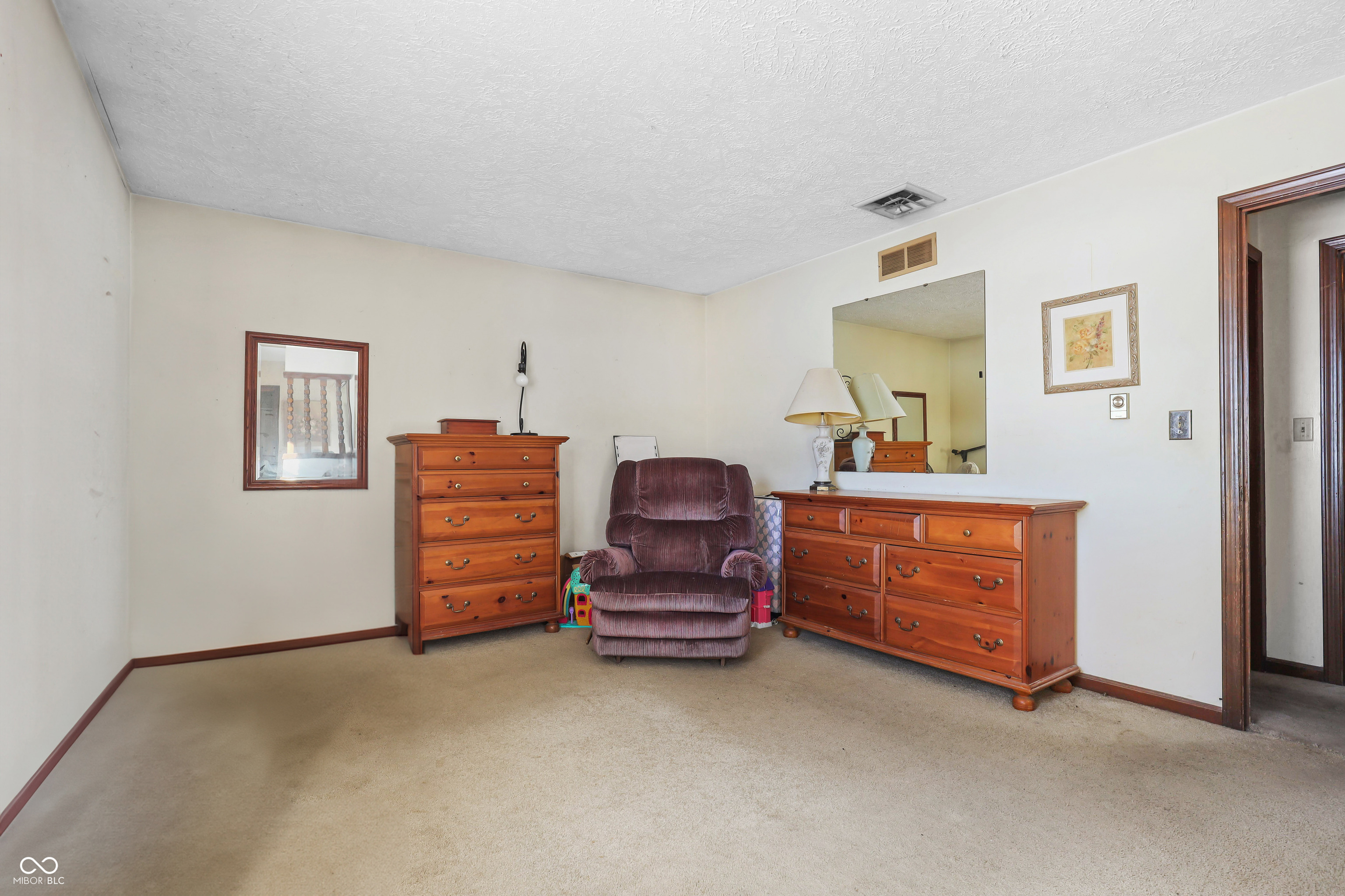 3055 Davis Road Indianapolis, IN 46239 - Photo 11 of 32 Gallery Image 11