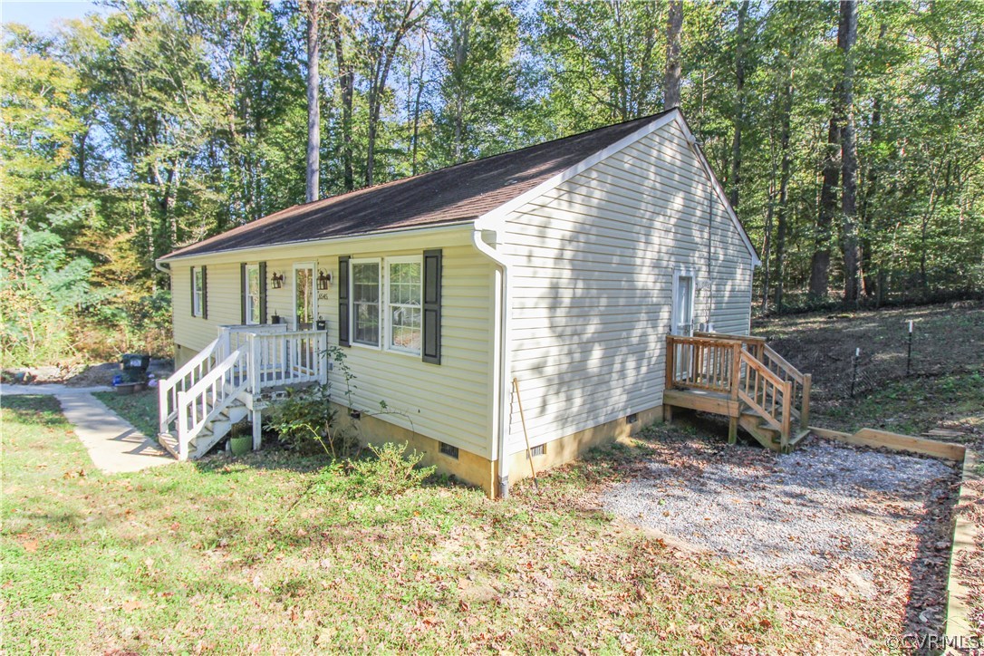 6545 Ware Road Quinton, VA 23141 - Photo 3 of 19 Gallery Image 3