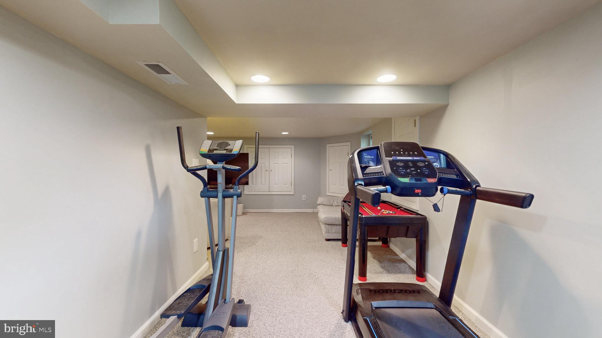 65 Lochatong Road Ewing, NJ 08628 - Photo 43 of 51 Gallery Image 43