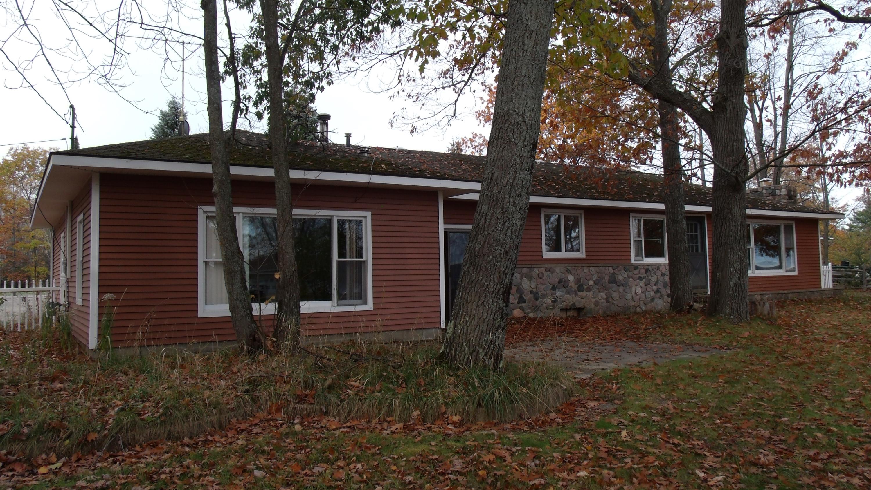 1644 North Black River Road Cheboygan, MI 49721 - Photo 15 of 16 Gallery Image 15
