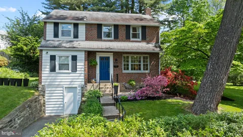 $685,000 | 501 Glen Arbor Drive, Wynnewood, PA 19096