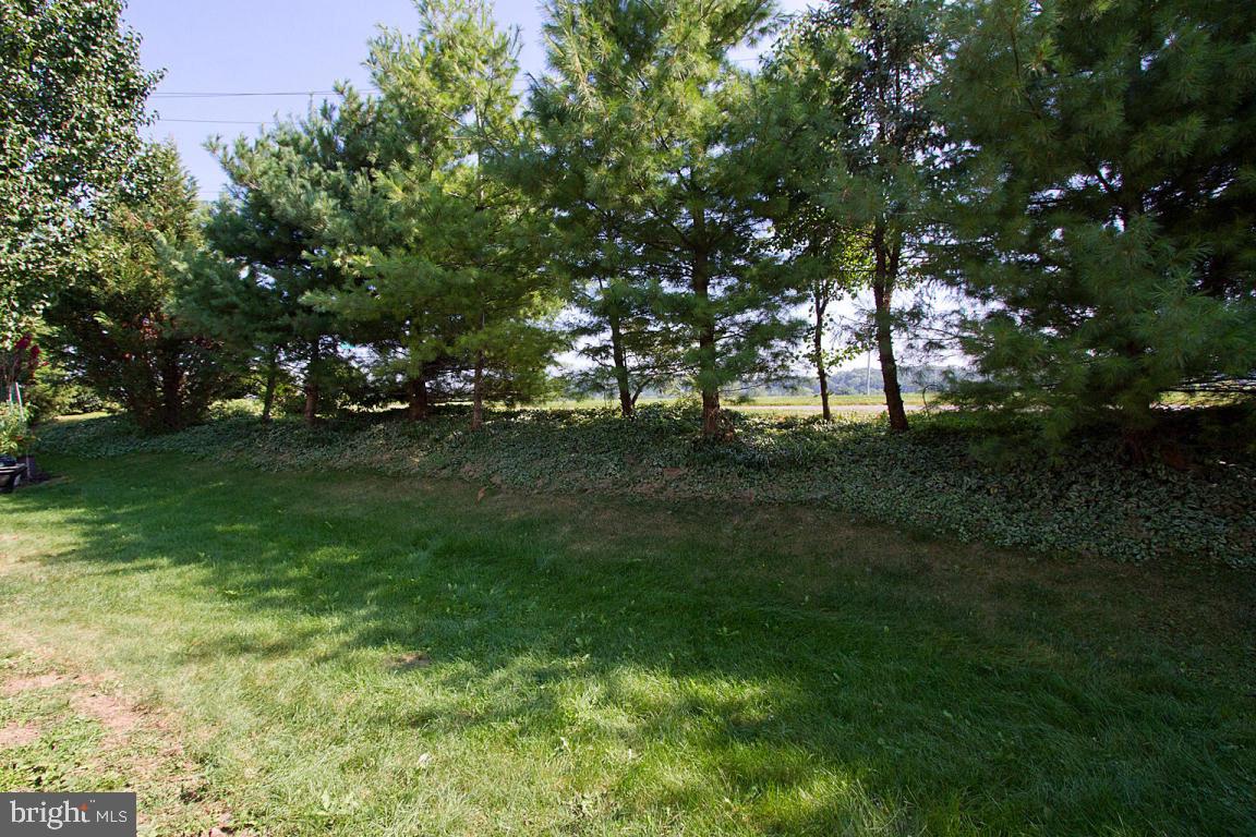 29 Sandstone Court Lititz, PA 17543 - Photo 38 of 41
