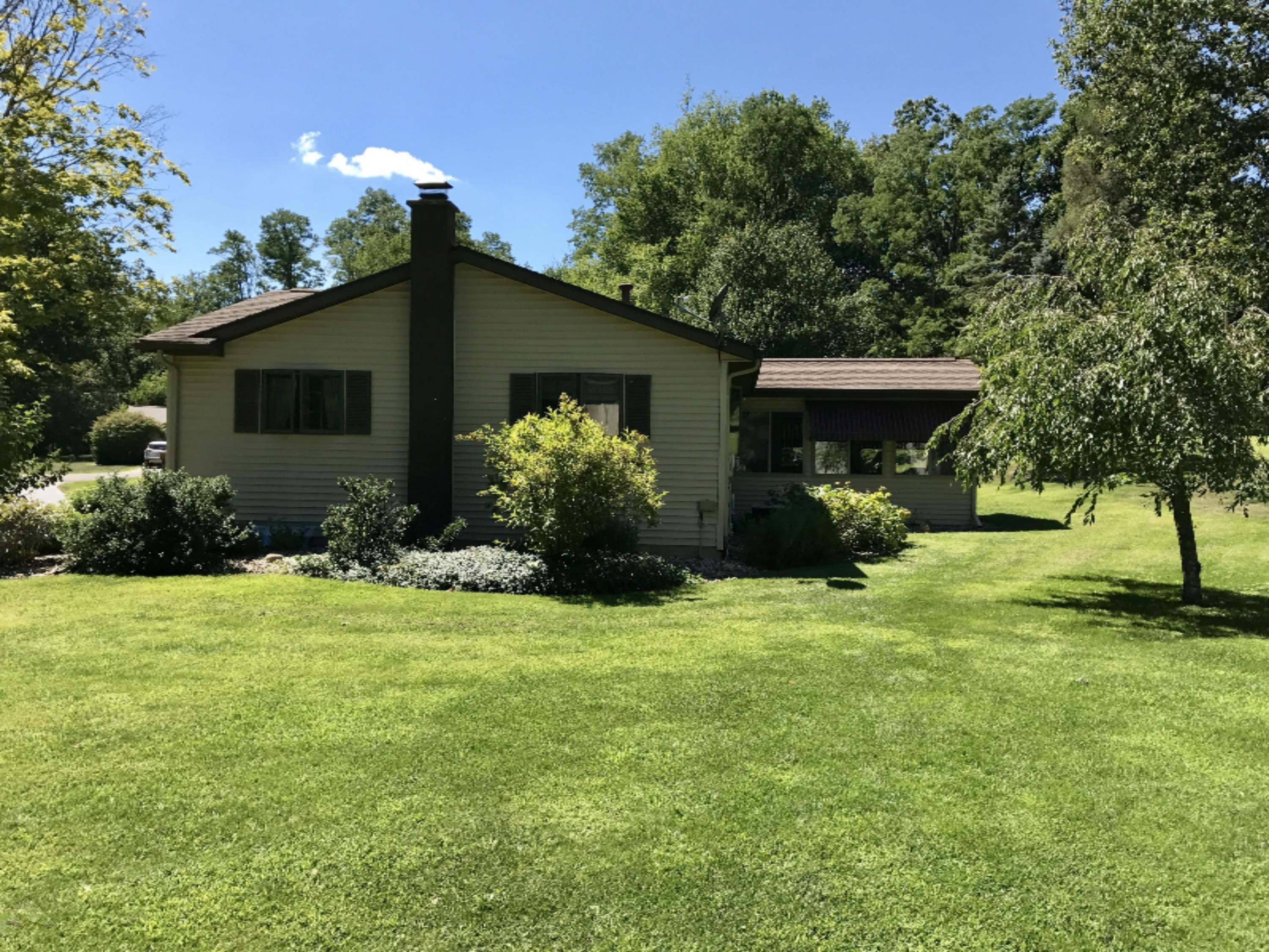 14722 Ridgeview Drive Three Rivers, MI 49093 - Photo 29 of 31 IMG_0069