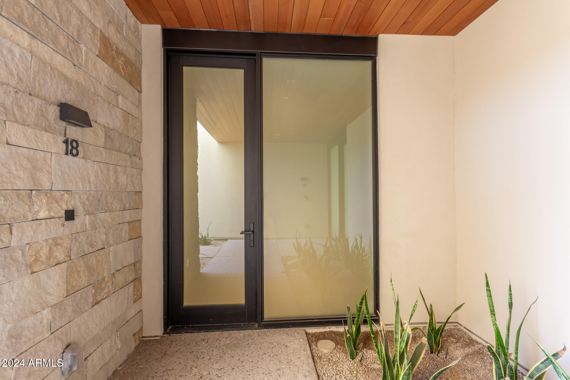 6311 East Phoenician Boulevard, Unit 18 Scottsdale, AZ 85251 - Photo 4 of 45 a view of a bathroom