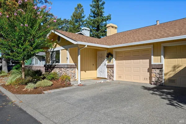 $589,000 | 260 Usher Drive, Windsor, CA 95492